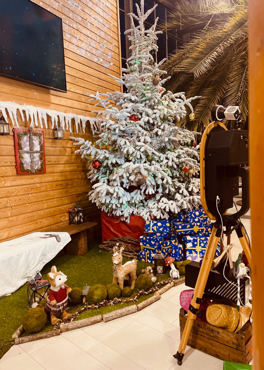 borne photo installée à un événement sur le thème de Noël